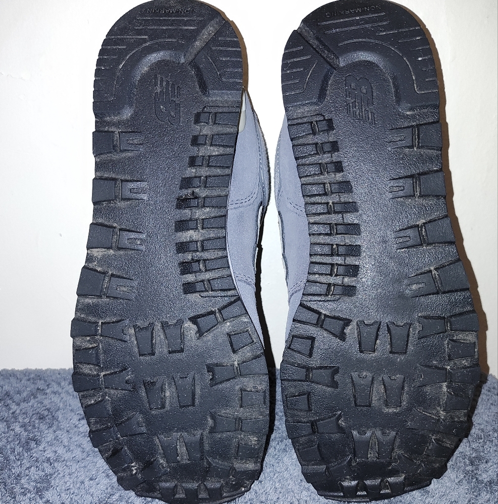 New Balance Men's Gray Sneakers - Picture 6 of 6